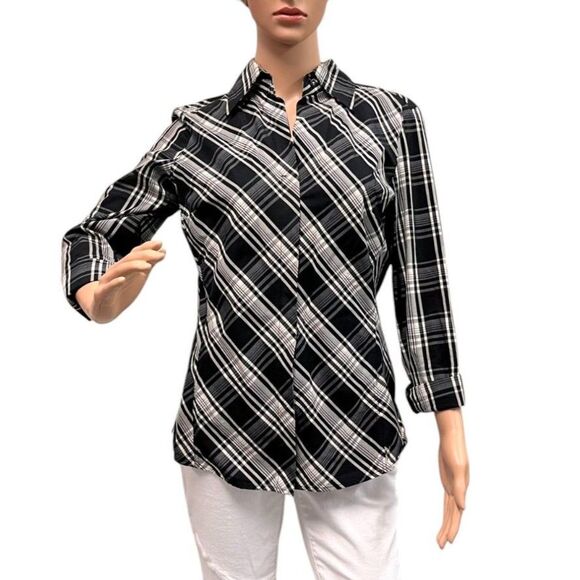 New York & Company Tops - NEW YORK & COMPANY Women's Black & White Plaid Blouse Sz M